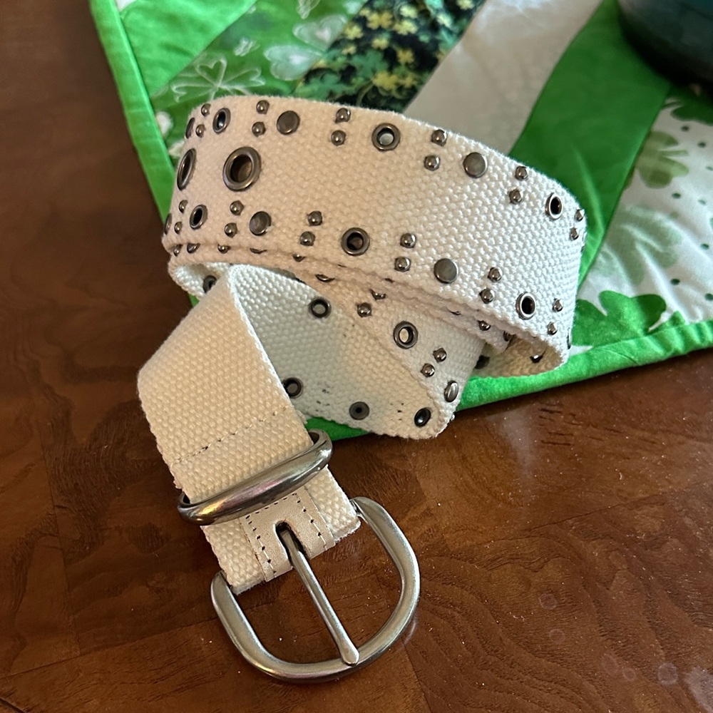 White Canvas Studded Belt for Women - Casual Fashion Accessory